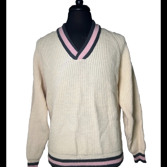 CLAIBORNE Men’s True Vintage Sweater XL 100% Wool PREPPY V-Neck - Picture 1 of 6